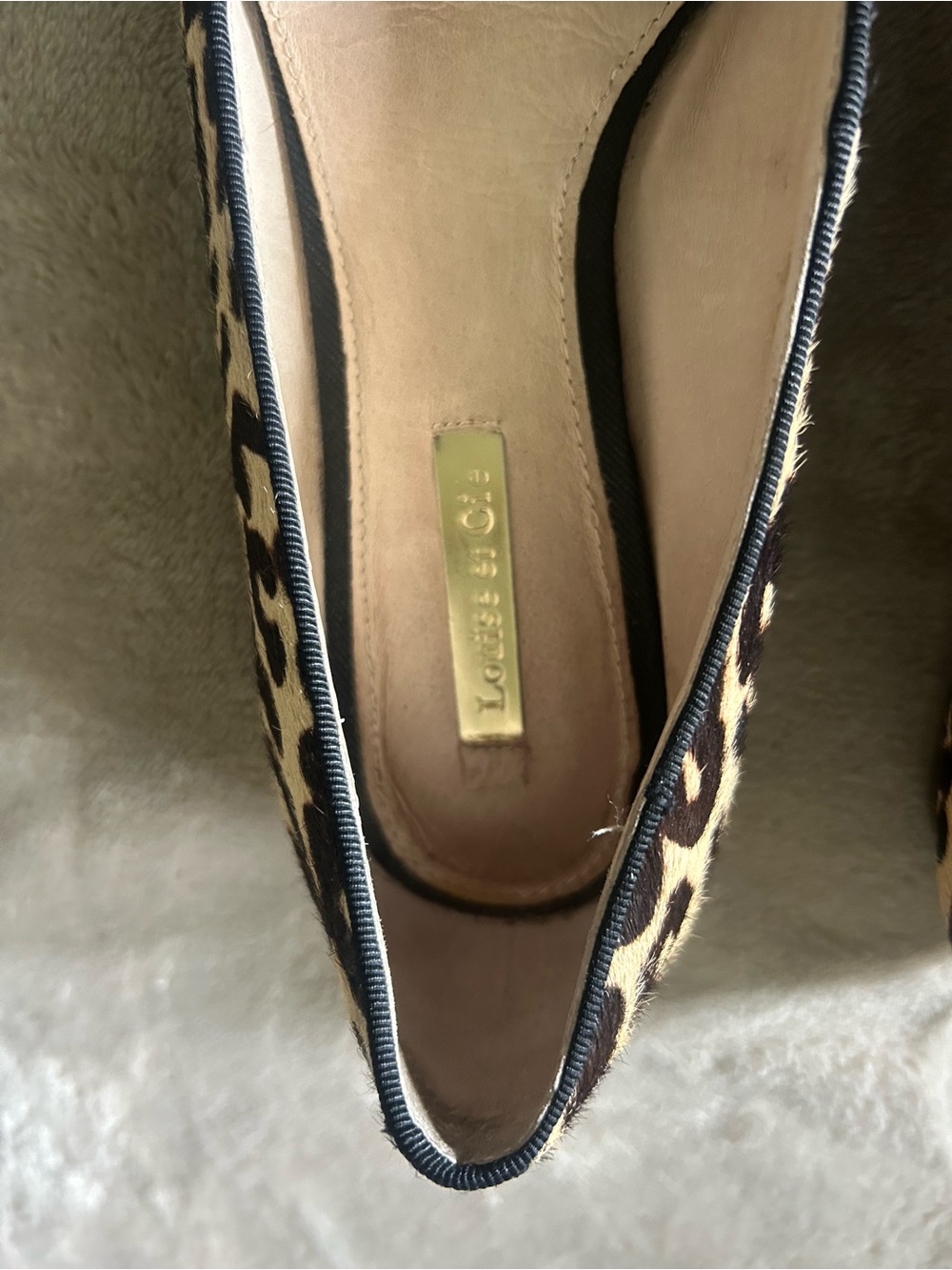 Louise et Cie Leopard-Print Loafers in Tan and Black with Bow Detail - Picture 3 of 8